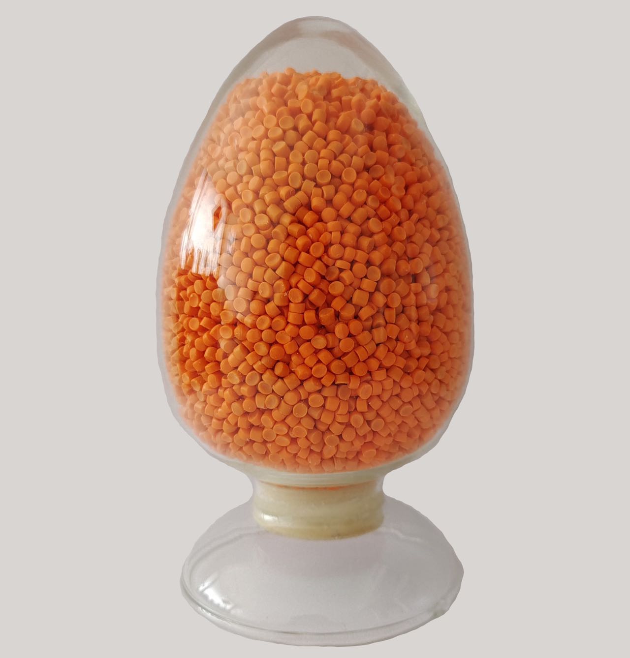 半导体屏蔽化合物：提​​高电缆效率